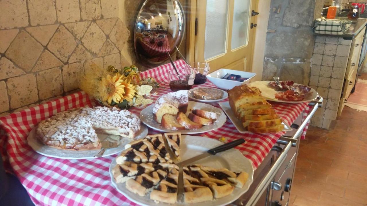 Casale Dei Gelsi Bed & Breakfast Castiglione In Teverina Luaran gambar
