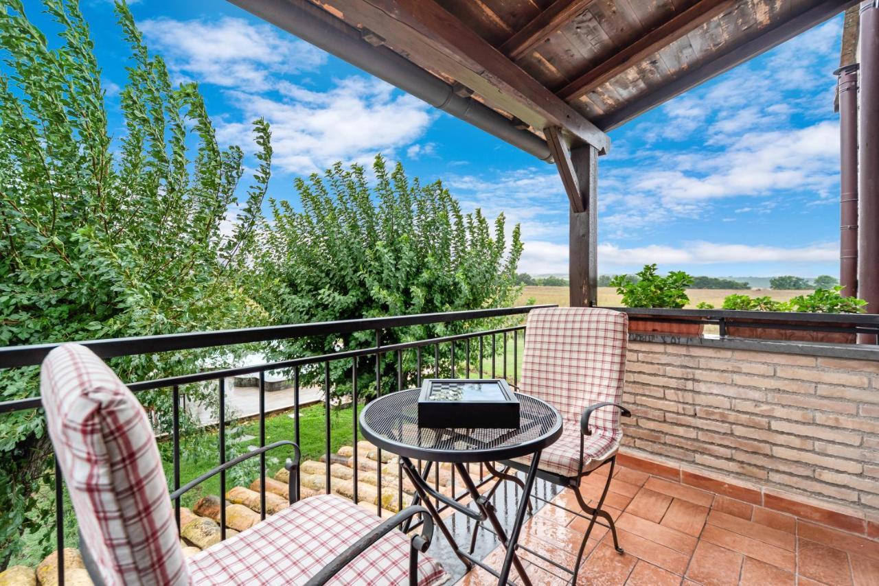 Casale Dei Gelsi Bed & Breakfast Castiglione In Teverina Luaran gambar